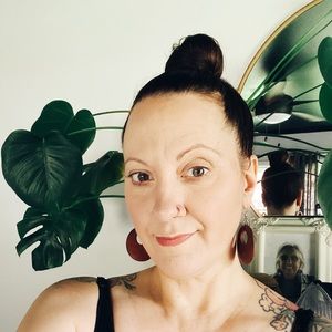 Meet your Posher, Jules